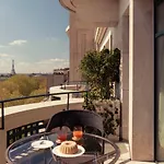 Cheval Blanc & Dior Cheval Blanc Hotel Paryż