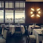 Cheval Blanc & Dior Cheval Blanc Hotel Paryż