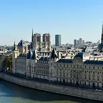 Hotel Cheval Blanc & Dior Cheval Blanc 5*