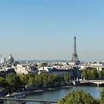 Cheval Blanc & Dior Cheval Blanc Hotel 5*