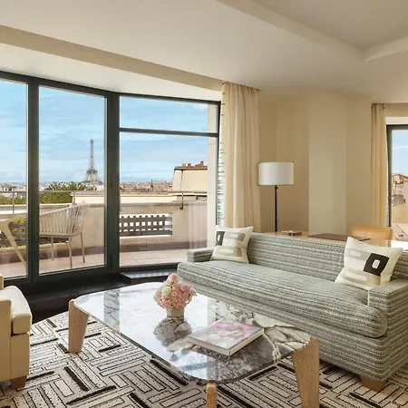 Cheval Blanc & Dior Cheval Blanc 酒店 5*