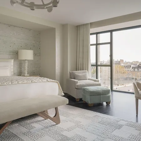 Hotel Cheval Blanc & Dior Cheval Blanc