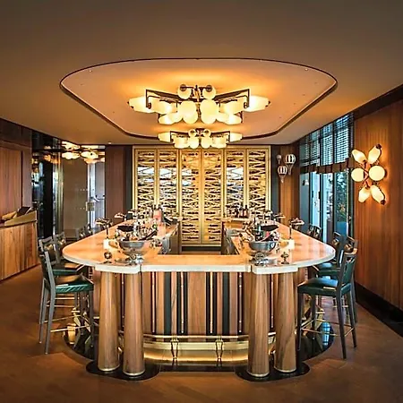 Cheval Blanc & Dior Cheval Blanc