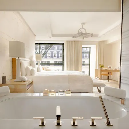 Cheval Blanc & Dior Cheval Blanc 5* Paris