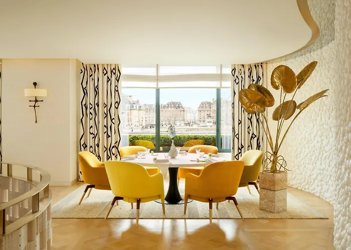 Hotel Cheval Blanc Paris&dior Cheval Blanc