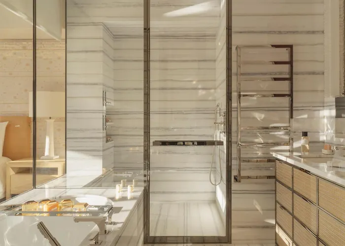 Hotel Cheval Blanc Paris&dior Cheval Blanc