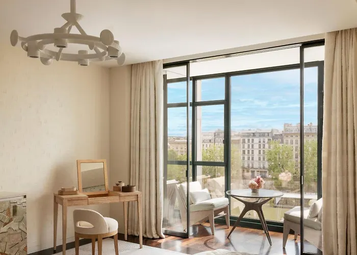 Cheval Blanc Paris&dior Cheval Blanc Hotel