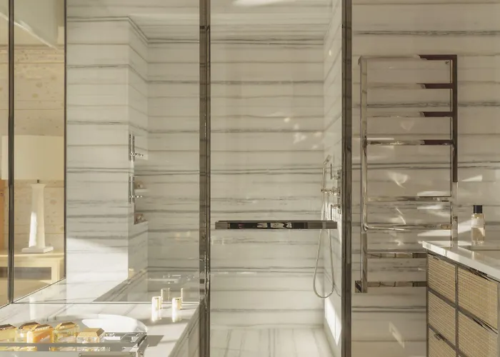 Hotel Cheval Blanc & Dior Cheval Blanc