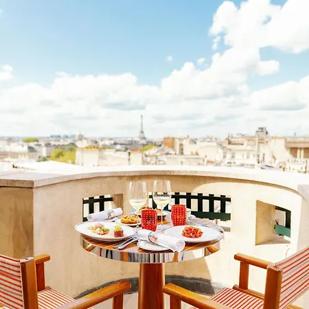 Cheval Blanc Paris&dior Cheval Blanc