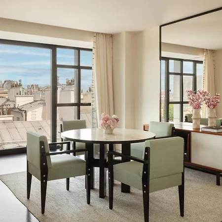 Hotel Cheval Blanc Paris&dior Cheval Blanc 5*