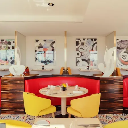 Cheval Blanc & Dior Cheval Blanc Hotel