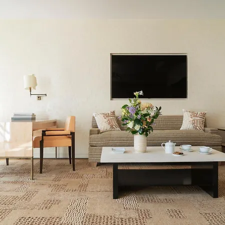 Cheval Blanc & Dior Cheval Blanc 5* Paris